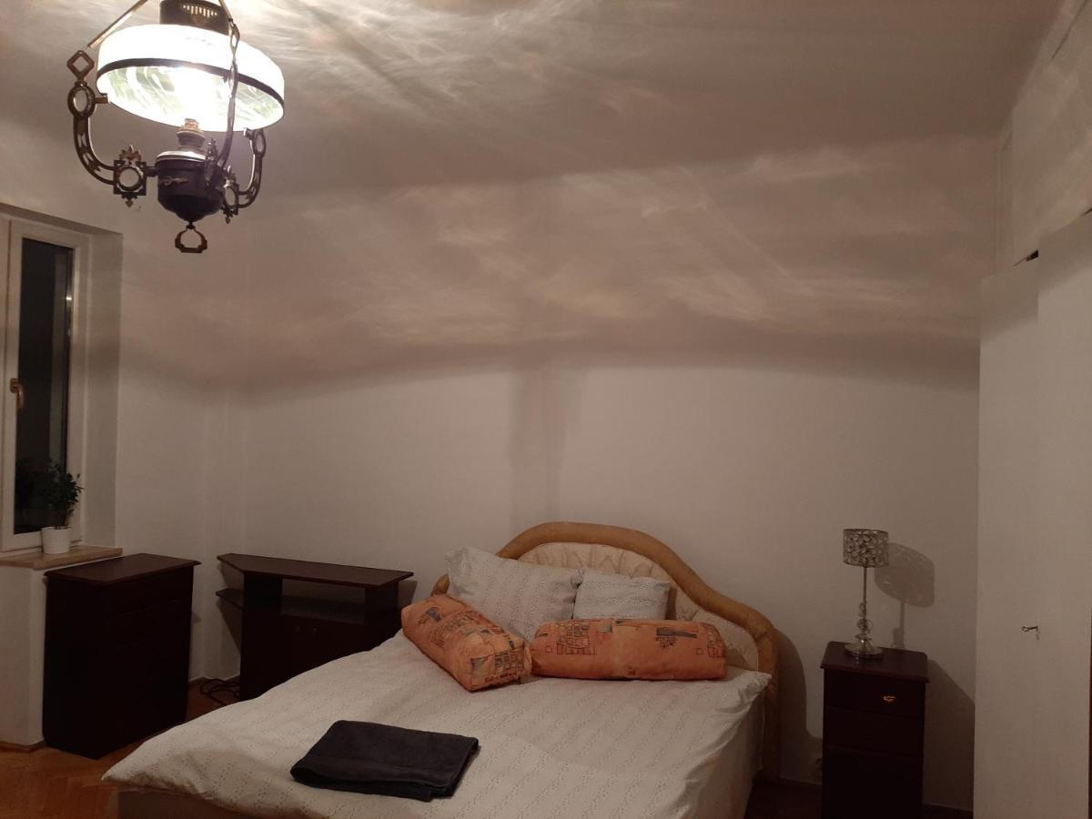 Rooms In Centrum Varšava Exteriér fotografie